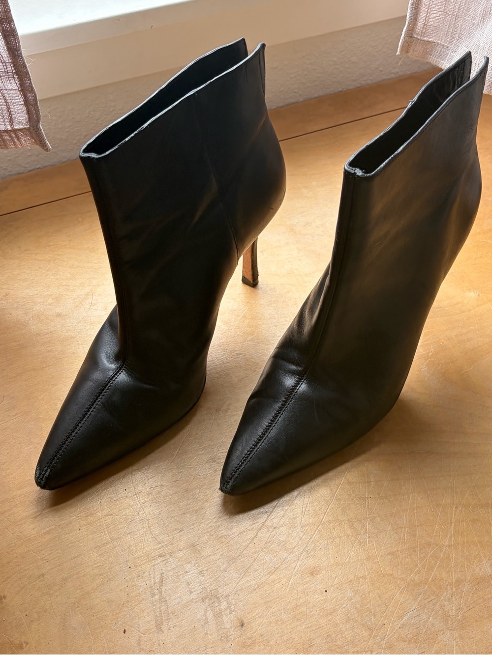 Reformation x Camille Rowe Murielle ankle boot - Picture 2 of 7
